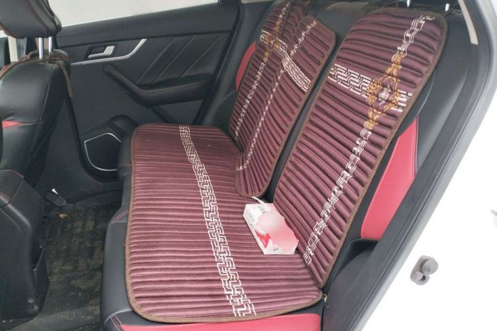 Used Venucia T60 2020 1.6L Manual Smart Vision Version China VI Standard Left Rear Seat