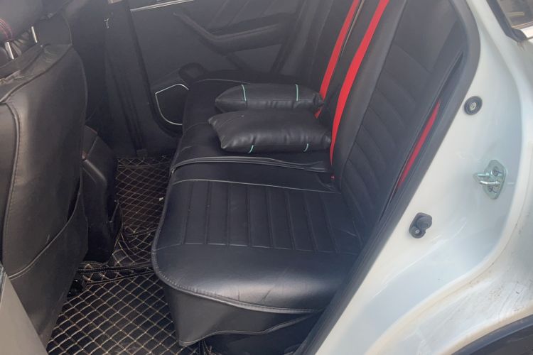 Used Venucia T60 2020 1.6L CVT Smart Edition China V Standard Left Rear Seat