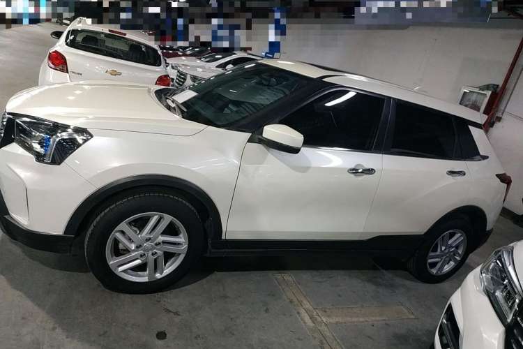 Used Venucia T60 2020 1.6L CVT Smart Drive Version China VI Standard Left Side