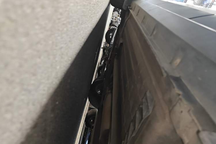Used Venucia T60 2020 1.6L CVT Smart Drive Version China VI Standard Left Side Sill