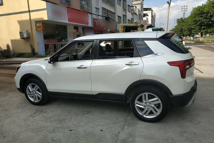 Used Venucia T60 2020 1.6L Manual Smart Vision Version China VI Standard Left Side