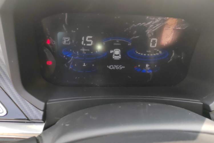 Used Venucia T60 2020 1.6L CVT Smart Drive Version China VI Standard Odometer Close Up