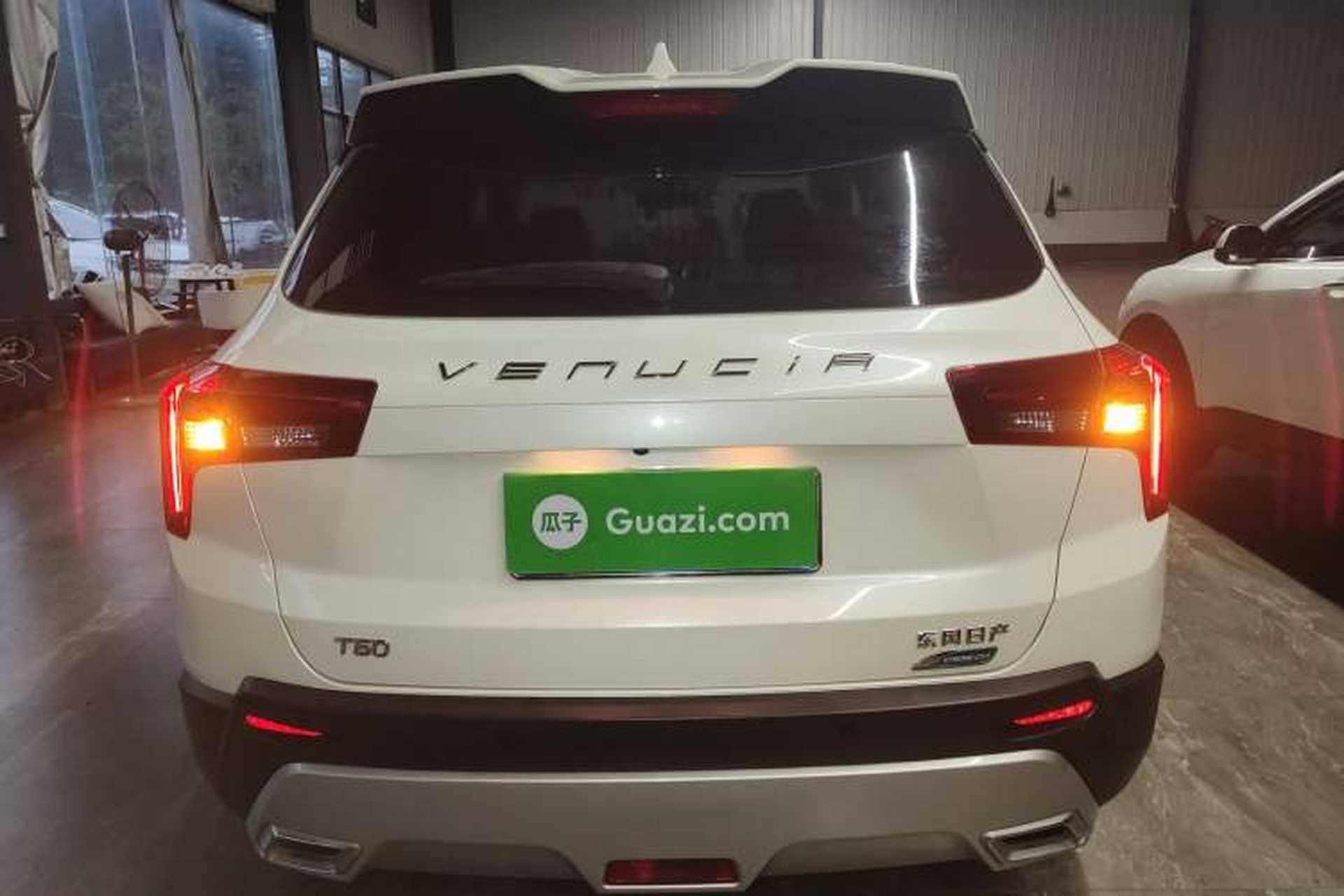 Used Venucia T60 2020 1.6L CVT Smart Drive Version China VI Standard Rear
