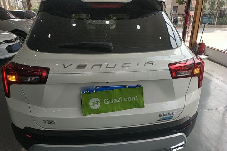 Used Venucia T60 2020 1.6L CVT Smart Drive Version China VI Standard Rear