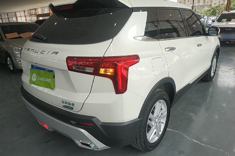 Used Venucia T60 2020 1.6L CVT Smart Drive Version China VI Standard Rear Right 45 Deg