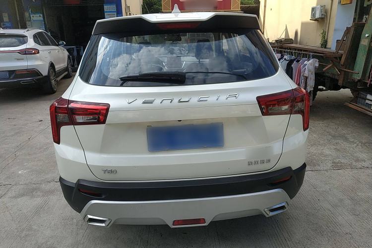 Used Venucia T60 2020 1.6L Manual Smart Vision Version China VI Standard Rear