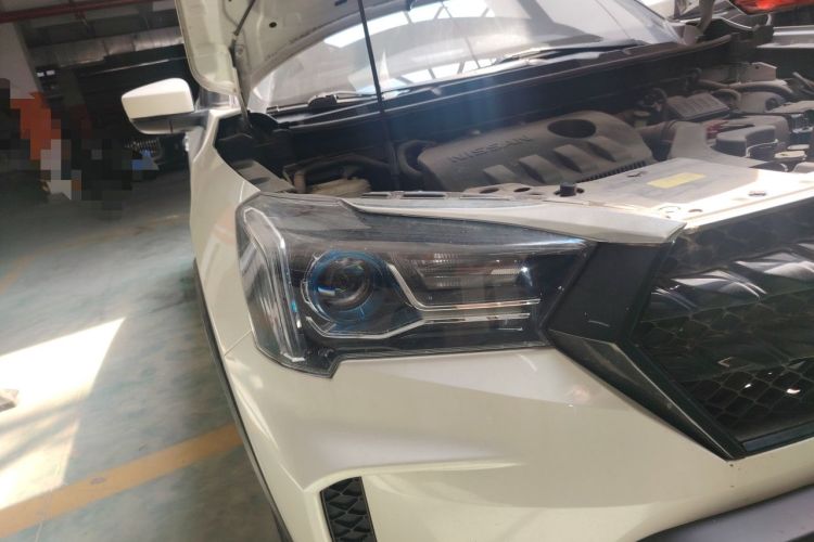 Used Venucia T60 2020 1.6L CVT Smart Drive Version China VI Standard Right Front Headlight