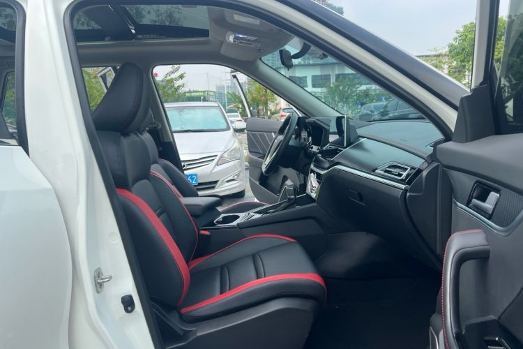Used Venucia T60 2020 1.6L CVT Smart Drive Version China VI Standard Right Front Seat