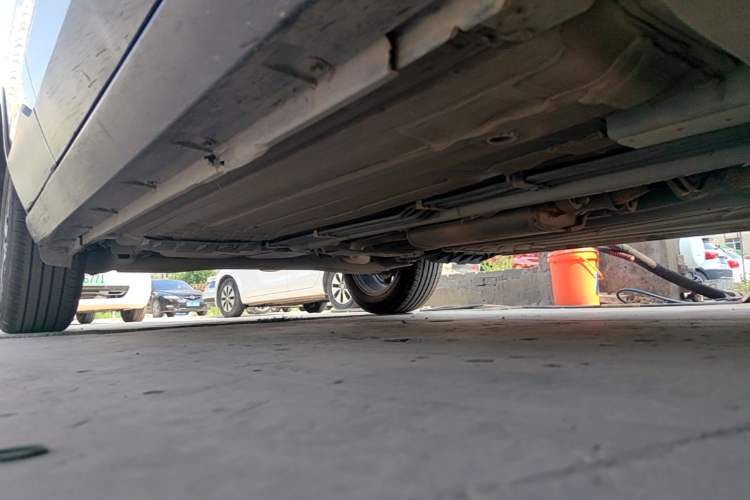 Used Venucia T60 2020 1.6L CVT Smart Drive Version China VI Standard Right Side Sill