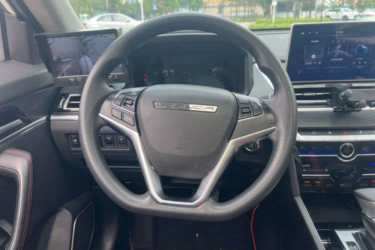 Used Venucia T60 2020 1.6L CVT Smart Drive Version China VI Standard Steering Wheel