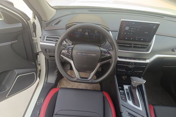 Used Venucia T60 2020 1.6L CVT Smart Drive Version China VI Standard Steering Wheel