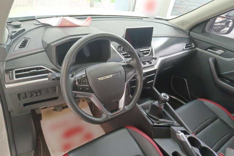 Used Venucia T60 2020 1.6L Manual Smart Vision Version China VI Standard Steering Wheel