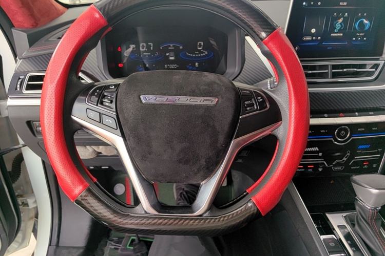 Used Venucia T60 2020 1.6L CVT Smart Drive Version China VI Standard Steering Wheel