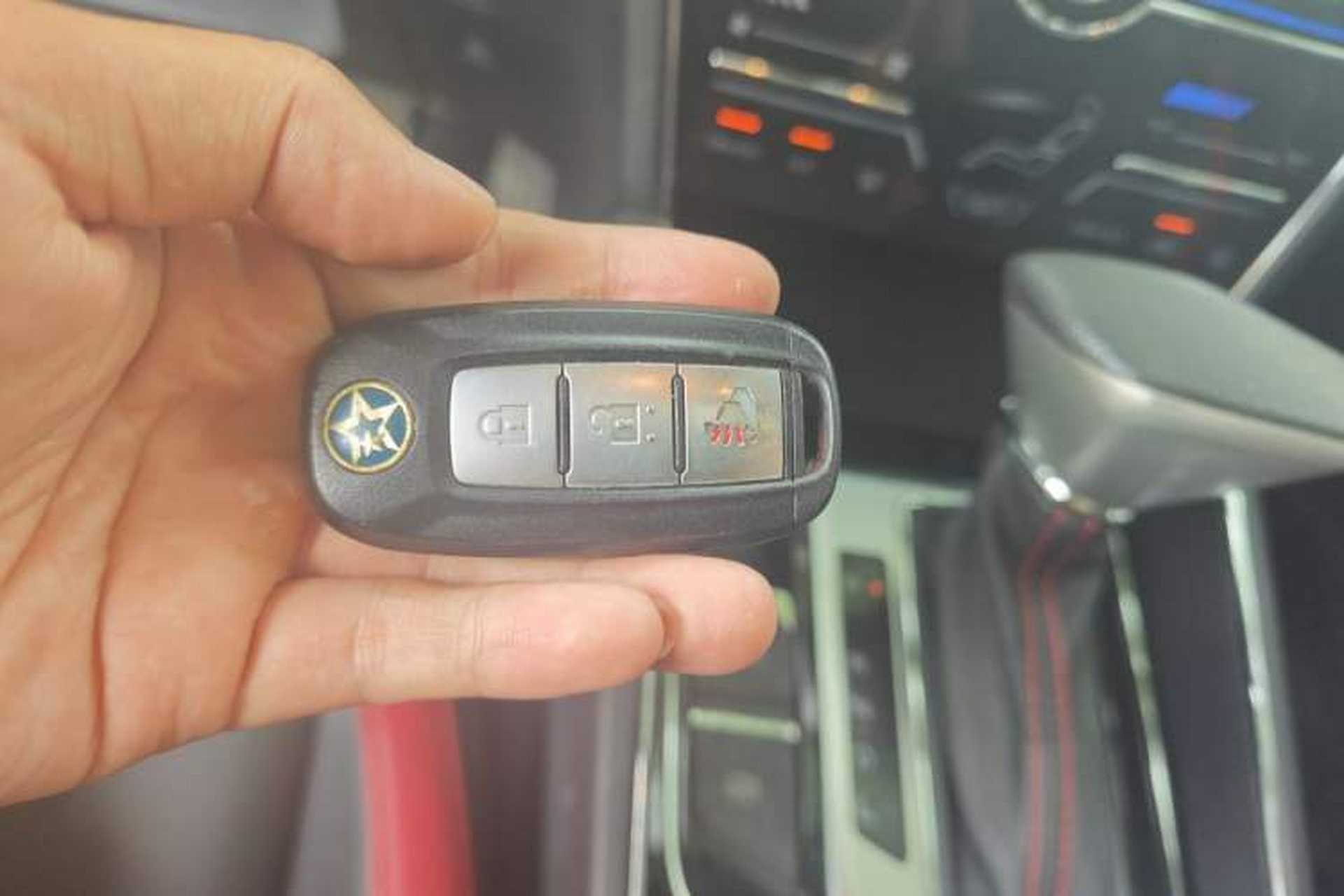Used Venucia T60 2020 1.6L CVT Smart Drive Version China VI Standard Vehicle Key
