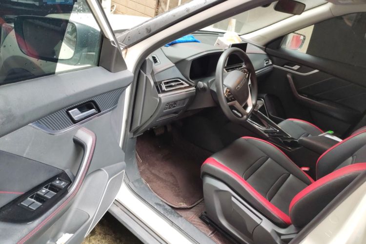 Used Venucia T60 2022 1.6L CVT Smart Drive Version Driver Seat