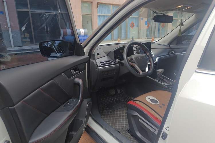 Used Venucia T60 2022 1.6L CVT Smart Drive Version Driver Seat