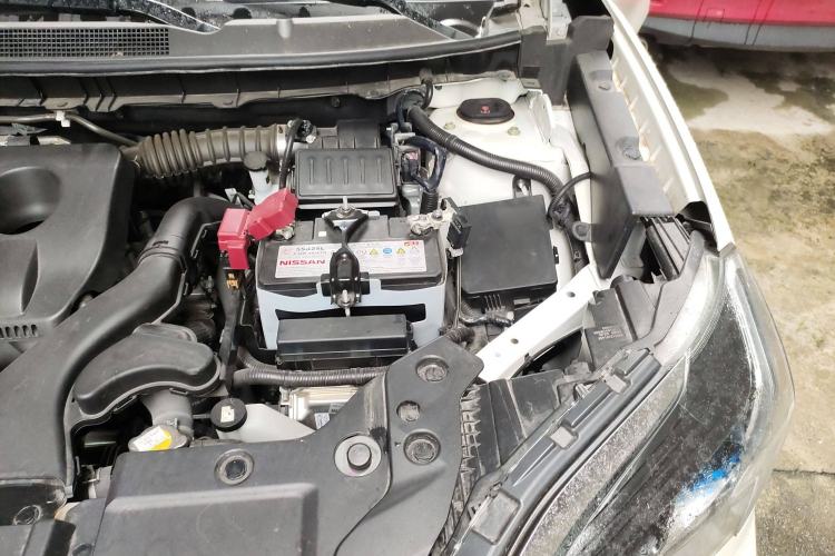 Used Venucia T60 2022 1.6L CVT Smart Drive Version Engine Bay Left