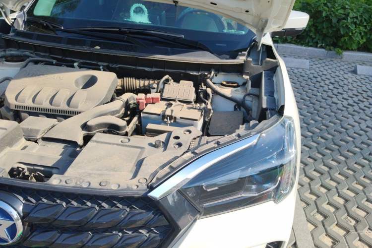 Used Venucia T60 2022 1.6L CVT Smart Drive Version Engine Bay Left