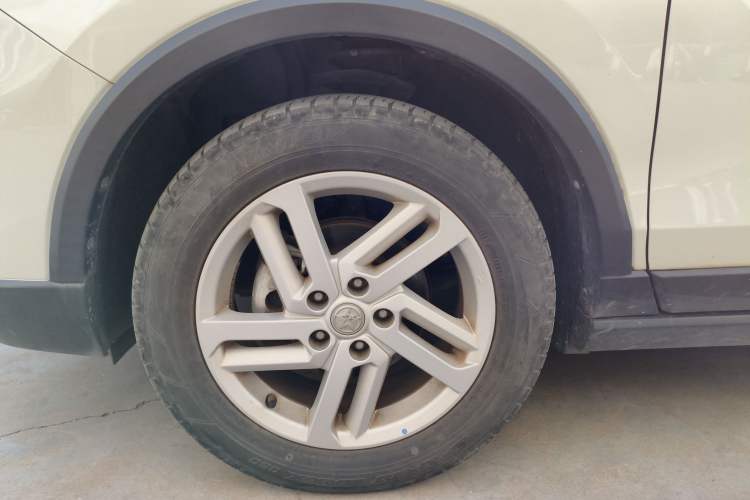 Used Venucia T60 2022 1.6L CVT Smart Drive Version Exterior 7