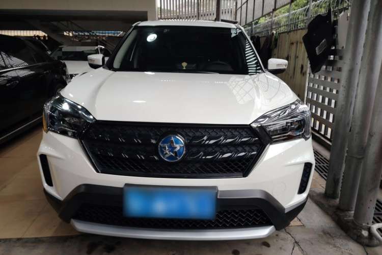 Used Venucia T60 2022 1.6L Manual Smart Vision Version Front