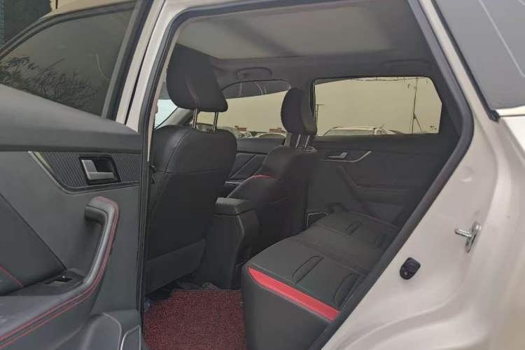 Used Venucia T60 2022 1.6L Manual Smart Vision Version Interior 2