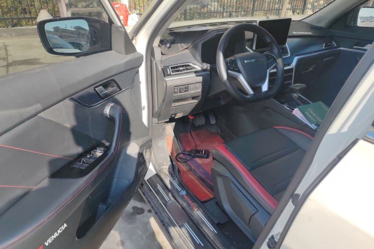 Used Venucia T60 2022 1.6L CVT Smart Drive Version Interior 3