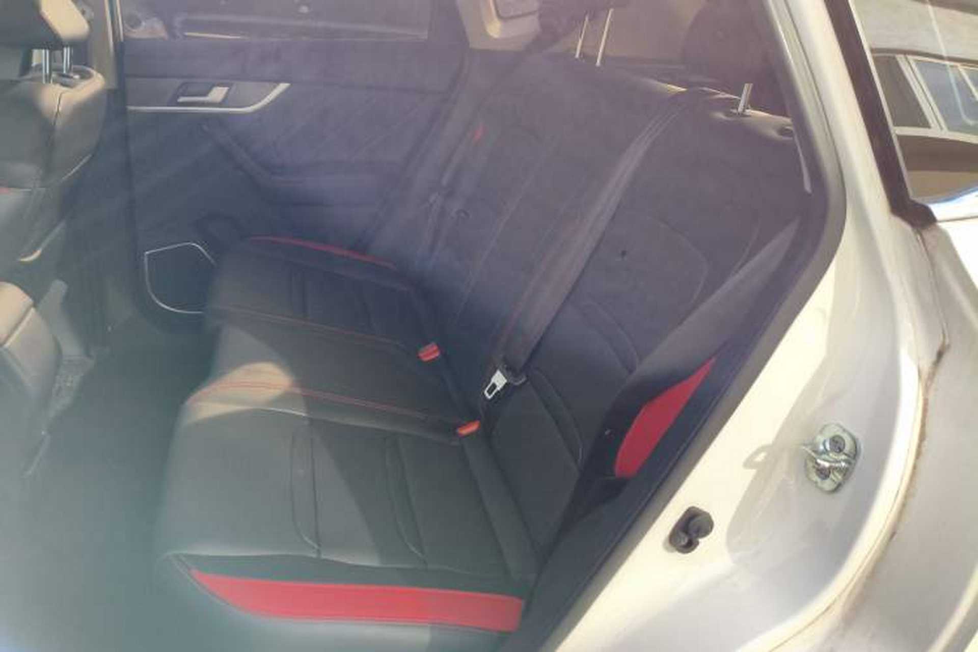 Used Venucia T60 2022 1.6L CVT Smart Drive Version Interior 4
