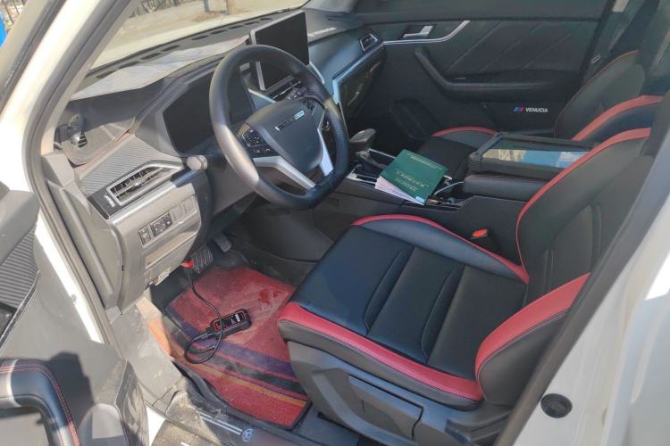 Used Venucia T60 2022 1.6L CVT Smart Drive Version Left Front Seat