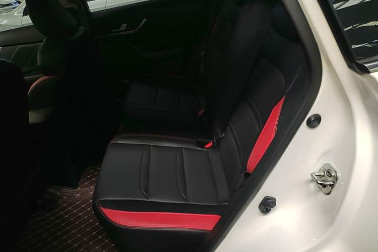 Used Venucia T60 2022 1.6L CVT Smart Drive Version Left Rear Seat