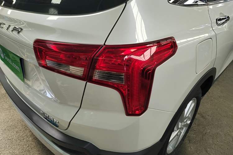 Used Venucia T60 2022 1.6L CVT Smart Drive Version Right Rear Taillight