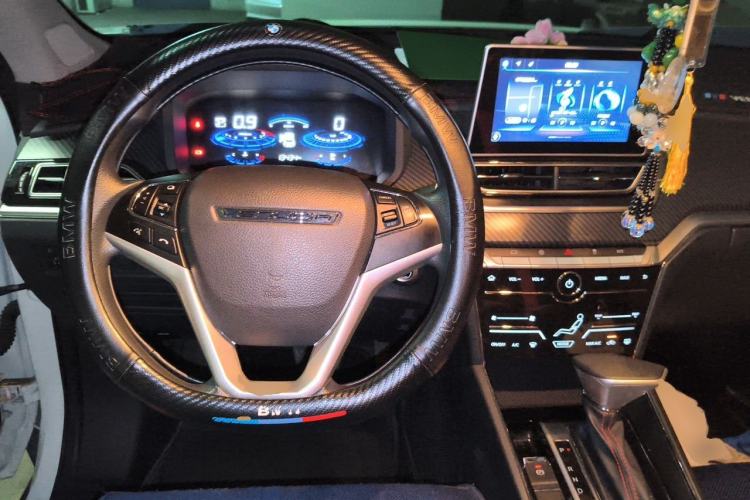 Used Venucia T60 2022 1.6L CVT Smart Enjoyment Version Steering Wheel