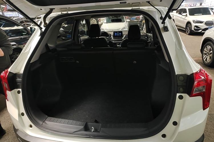 Used Venucia T60 2022 1.6L CVT Smart Drive Version Trunk