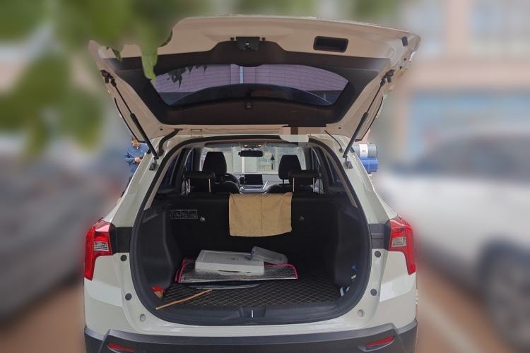Used Venucia T60 2022 1.6L CVT Smart Drive Version Trunk