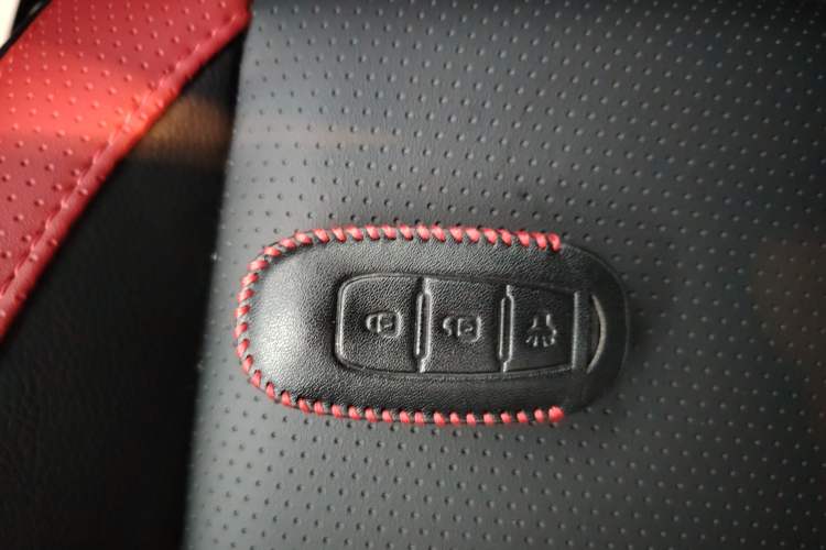 Used Venucia T60 2022 1.6L Manual Smart Vision Version Vehicle Key
