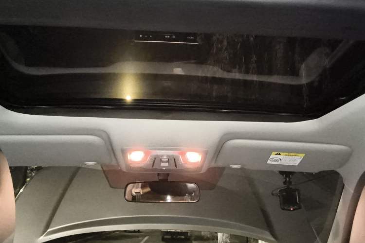 Used Venucia T60EV 2023 Comfort Edition Headliner