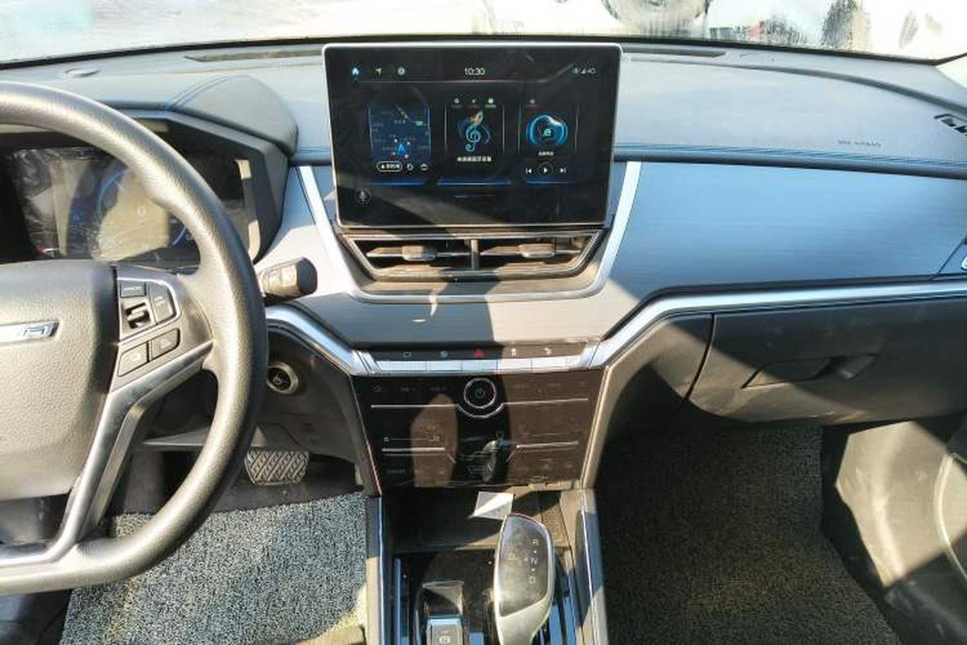 Used Venucia T60EV 2020 AI Enjoyment Model Audio And AC Panel