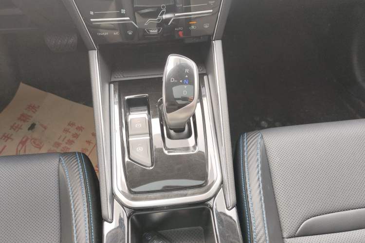 Used Venucia T60EV 2020 AI Enjoyment Model Gear Lever