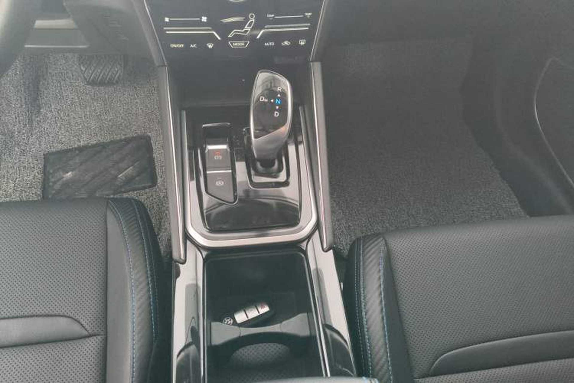 Used Venucia T60EV 2020 AI Enjoyment Model Gear Lever