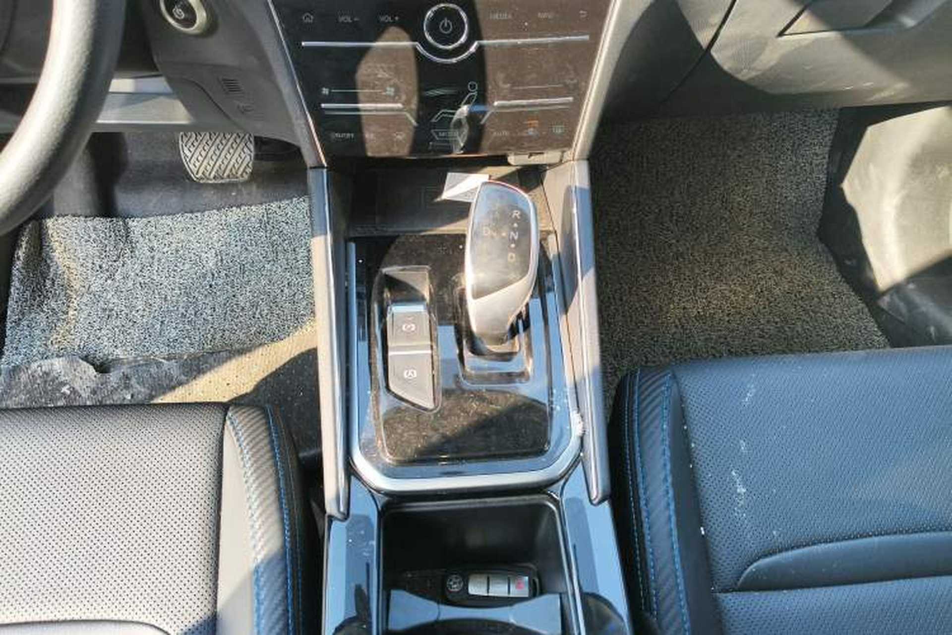 Used Venucia T60EV 2020 AI Enjoyment Model Gear Lever