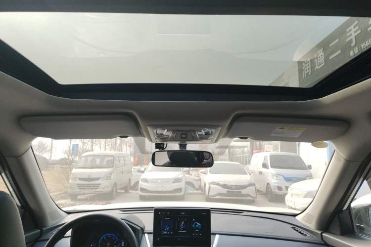 Used Venucia T60EV 2020 AI Enjoyment Model Headliner