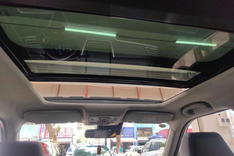 Used Venucia T60EV 2020 AI Deluxe Model Headliner