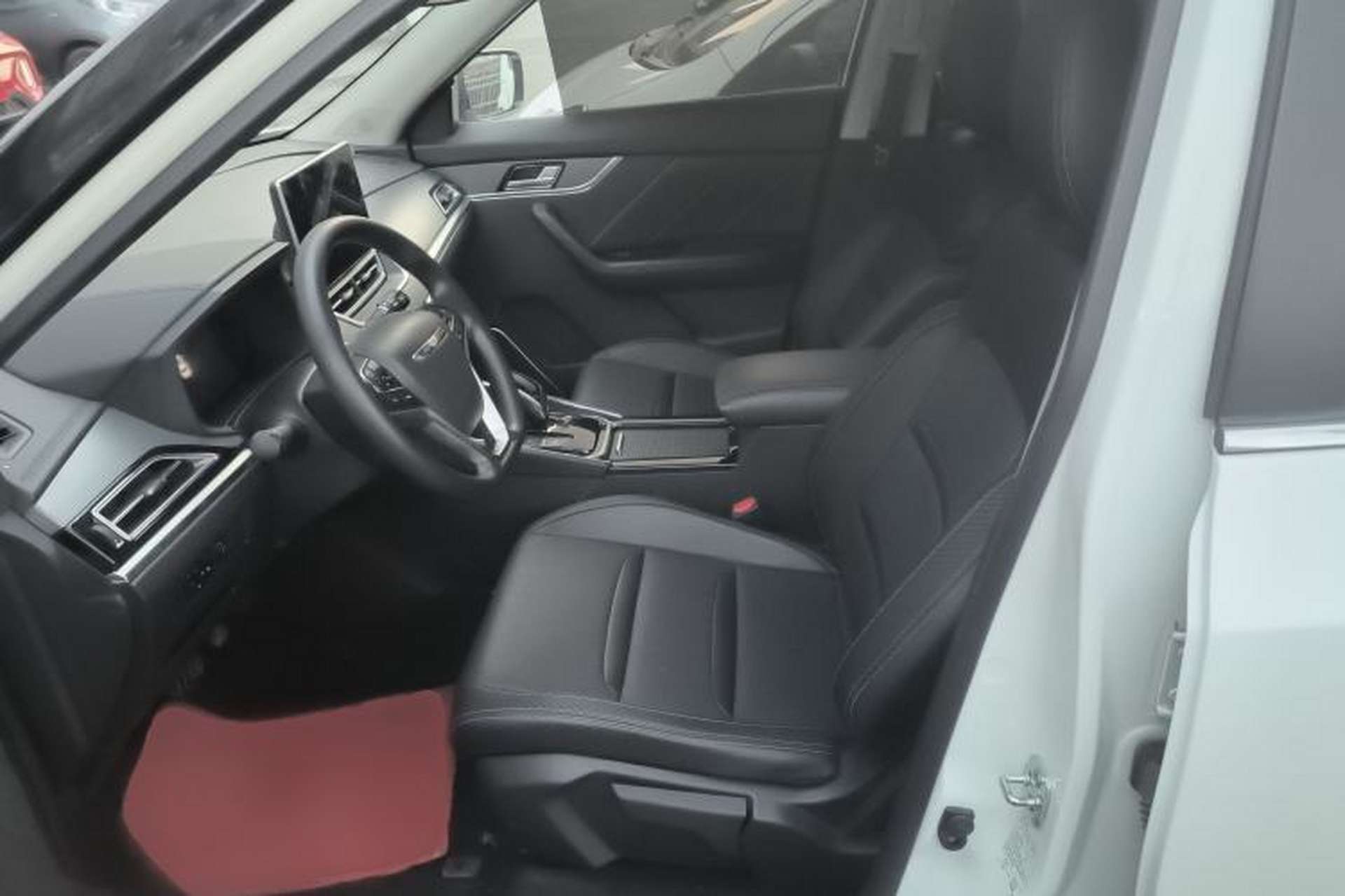 Used Venucia T60EV 2020 AI Enjoyment Model Left Front Seat