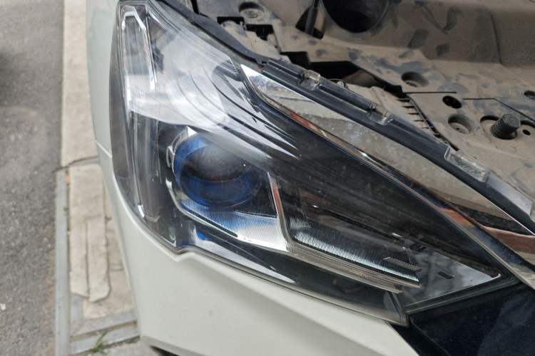 Used Venucia T60EV 2020 AI Enjoyment Model Right Front Headlight
