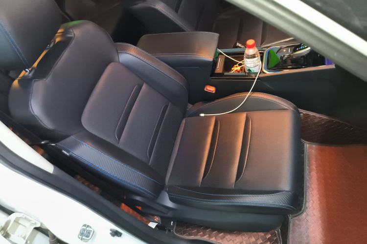Used Venucia T60EV 2020 AI Flagship Model Right Front Seat