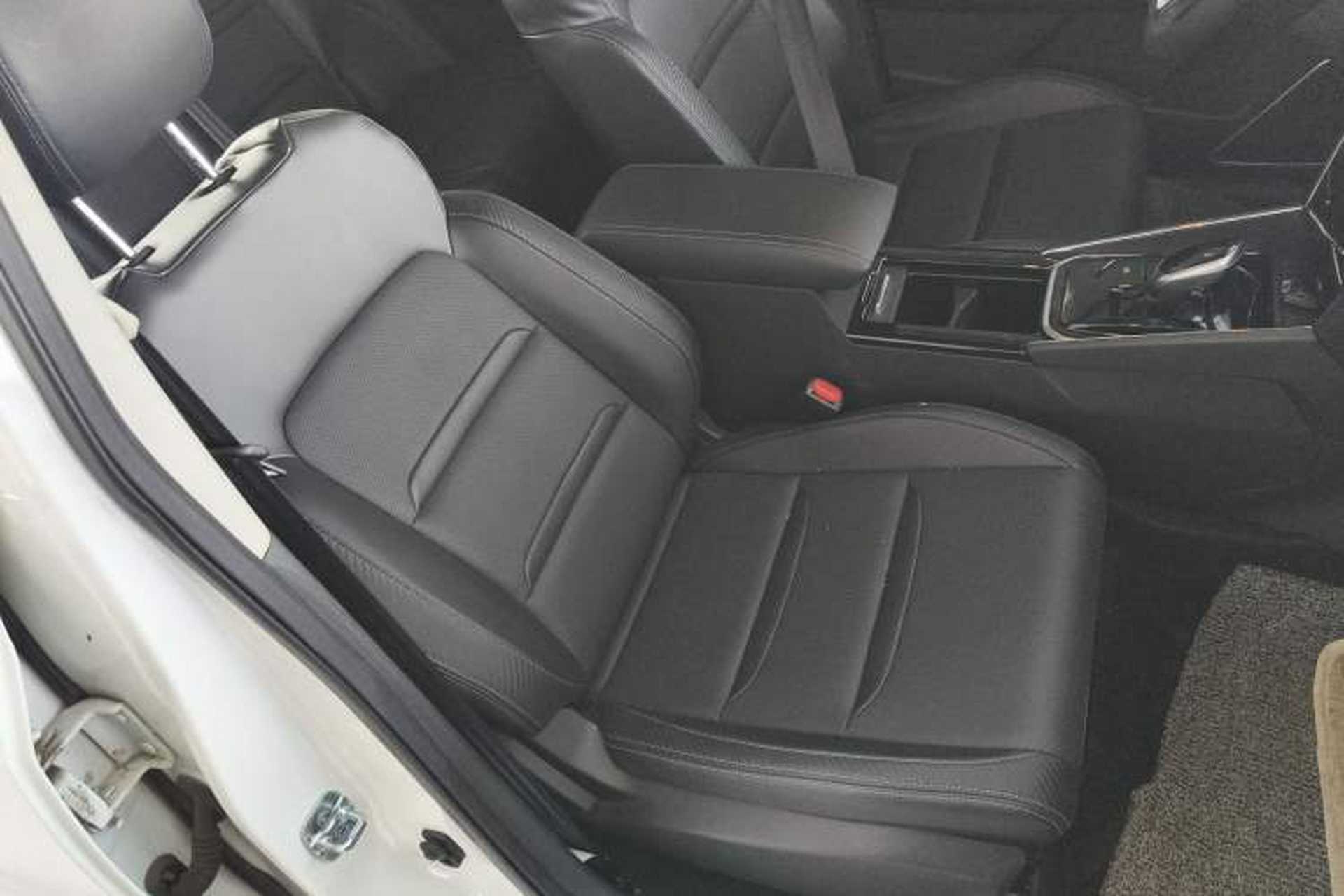 Used Venucia T60EV 2020 AI Enjoyment Model Right Front Seat