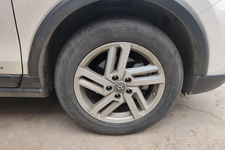 Used Venucia T60EV 2020 AI Enjoyment Model Right Front Wheel Hub