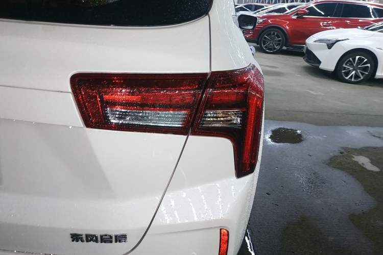 Used Venucia T60EV 2020 AI Flagship Model Right Rear Taillight