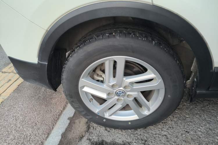 Used Venucia T60EV 2020 AI Enjoyment Model Right Rear Wheel Hub