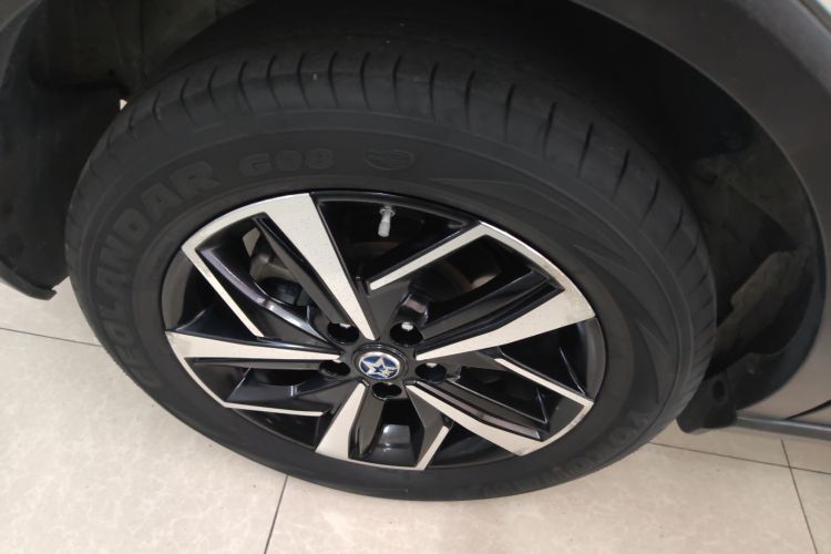 Used Venucia T60EV 2020 AI Deluxe Model Right Rear Wheel Hub