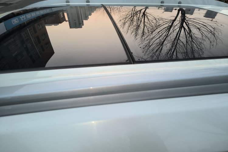 Used Venucia T60EV 2020 AI Enjoyment Model Roof